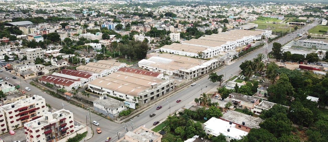 solo naves, nave industrial en alquiler, nave industrial en venta, santo domingo este, almacenes en alquiler, terrenos industriales, bodega, warehouse for sale, warehouse for lease, rent, industrial land, alquiler naves industriales, solo naves y solares, free zones, almacén, zona franca, frigorífico, built to suit, docks, industrial park, industrial property for sale and lease, industrial warehouse, naves industriales santo domingo, naves industriales santiago, almacenes en alquiler santo domingo, herrera, industrial land, terreno industrial, industrial park, parque industrial, manoguayabo, luperon, pantoja, autopista duarte, haina, villa juana, autopista las américas, zona franca san isidro, la romana, santiago, villa mella, puerto plata, boca chica, piisa, caucedo, bávaro, puntacana, mercado libre, remax, commercial real estate santo domingo, comercial real estate dominican republic, commercial real estate santiago, bienes raíces comercial santo domingo, bienes raíces comercial república dominicana, puerto plata, san francisco de macorís, san pedro de macorís, bávaro, higuey, off market, asset, investment, investor, interventionist, propiedad para invertir, DR Commercial Realty, Remax, Galpon Comercial, naves industriales RD, alquilo naves industriales, herrera, luperon, manoguayabo, propiedades en alquiler en RD, rent a home in DR