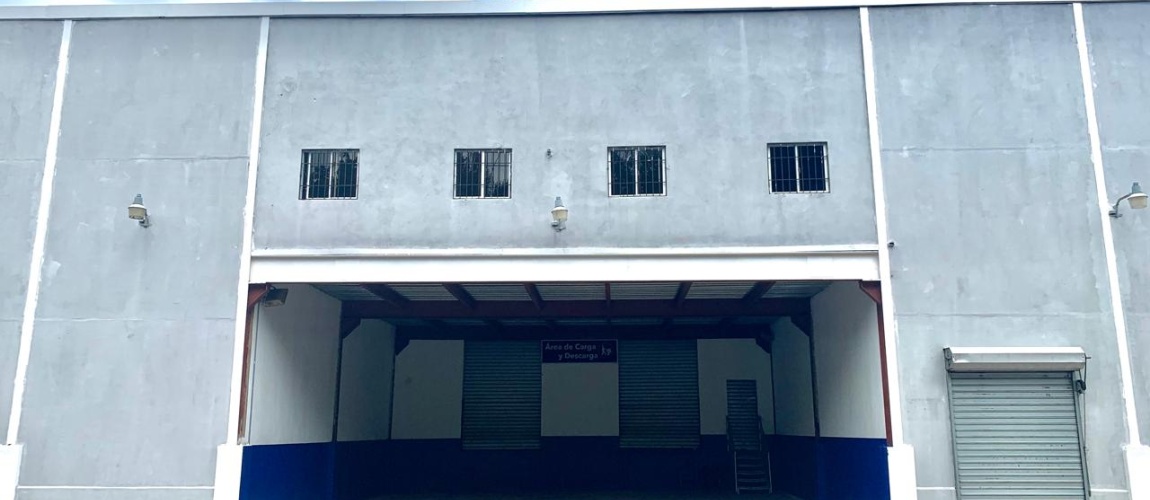 Nave industrial en venta, nave en Autopista Duarte, bodega industrial Santo Domingo, venta de naves industriales, almacén en venta, nave 1600 m², inversión industrial, propiedad industrial República Dominicana, nave con amplio parqueo, acceso Metro Santo Domingo, cercanía Puerto Haina, cercanía Puerto Caucedo, espacio para rastras, nave lista para mudarse Nave industrial en venta, nave en Autopista Duarte, bodega industrial Santo Domingo, venta de naves industriales, almacén en venta, nave 1600 m², inversión industrial, propiedad industrial República Dominicana, nave con amplio parqueo, acceso Metro Santo Domingo, cercanía Puerto Haina, cercanía Puerto Caucedo, espacio para rastras, nave lista para mudarse