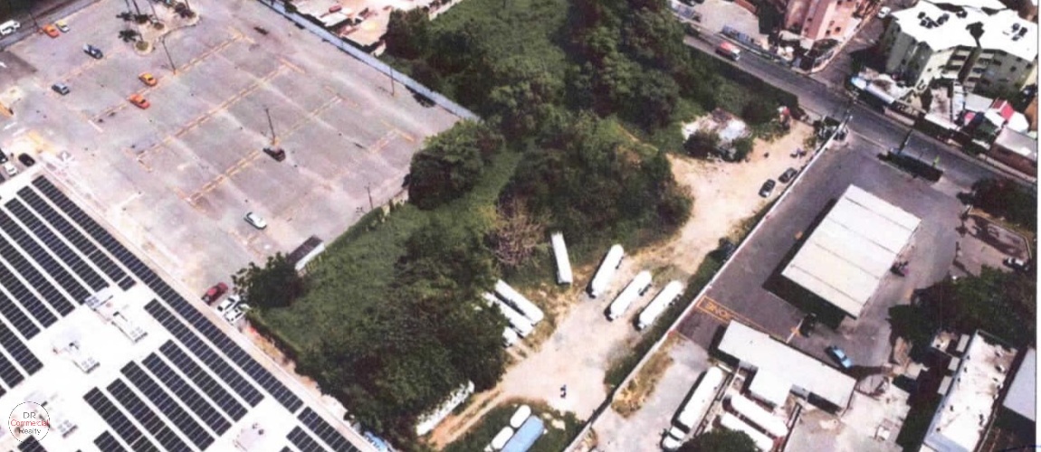 terreno comercial en venta Santo Domingo, terreno 7249.70 m2 Distrito Nacional, terreno para desarrollo de uso mixto, inversion en terrenos Republica Dominicana, commercial land for sale Santo Domingo, 7249.70 sqm development site, mixed use development land Dominican Republic