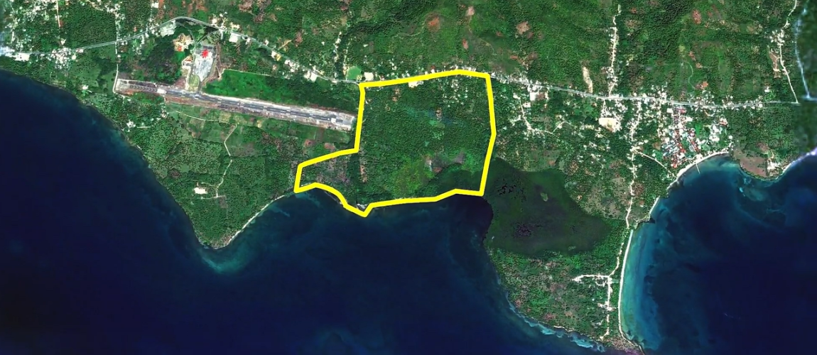 Samana land for sale beachfront land Dominican Republic land with private beaches Dominican Republic real estate resort development land villa development Samana investment property Dominican Republic land near airstrip DR Samana beachfront property Caribbean investment land terreno en venta Samaná terreno frente al mar República Dominicana propiedad con playas privadas bienes raíces República Dominicana terreno para resort desarrollo de villas Samaná inversión inmobiliaria Caribe terreno con acceso aéreo terreno turístico Samaná oportunidad de inversión RD