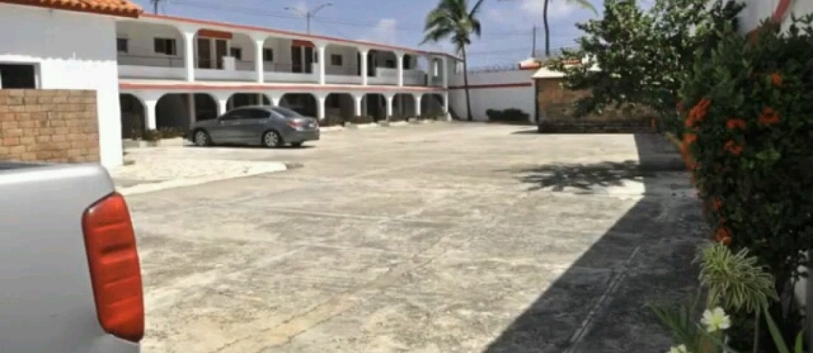 hotel, venta, gazcue, renta, santo domingo, motel, apartahotel, hostal, república dominicana, dominican republic, rent, lease, sale, zona colonial, colonial zone, leasing, resort, vacation, vacaciones, corotos, mercado libre, remax, commercial real estate santo domingo, comercial real estate dominican republic, commercial real estate santiago, bienes raíces comercial santo domingo, bienes raíces comercial república dominicana, puerto plata, san francisco de macorís, san pedro de macorís, bávaro, punta cana, higuey, off market, asset, investment, investor, interventionist, propiedad para invertir, DR Commercial Realty, Ramax, Coldwell Banker, Tropicana hotel.
